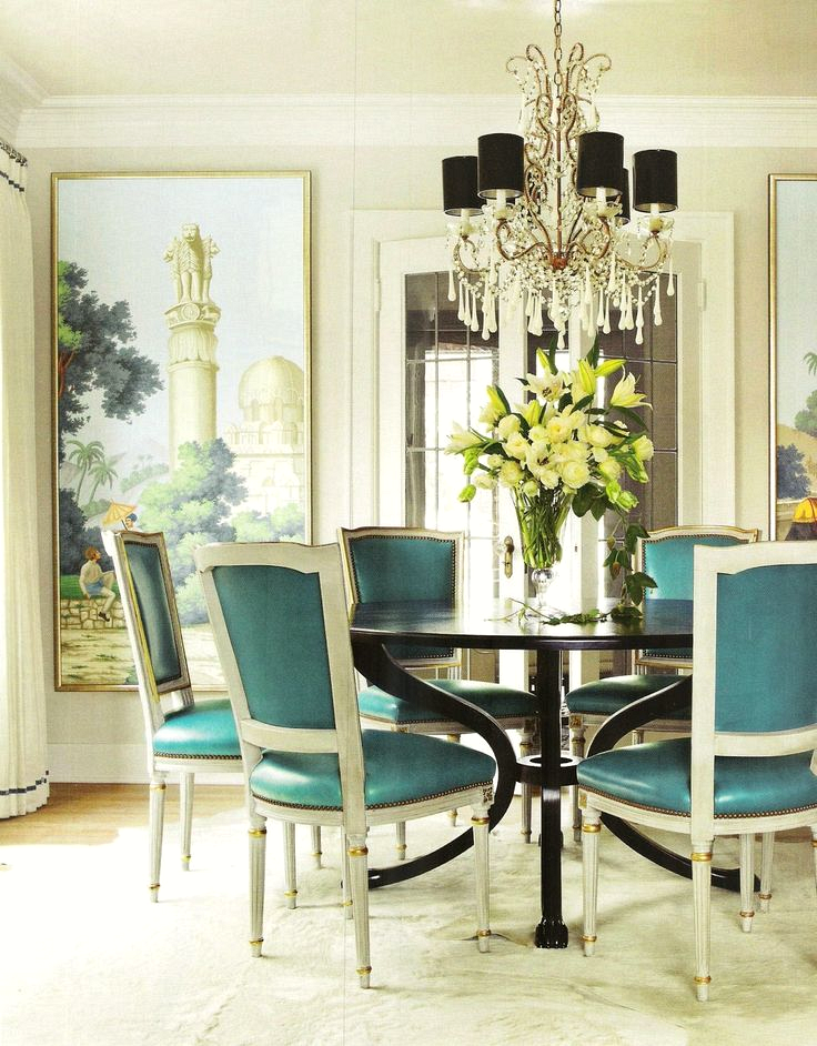 round dining tables - Kelly Grosso via Maison Luxe