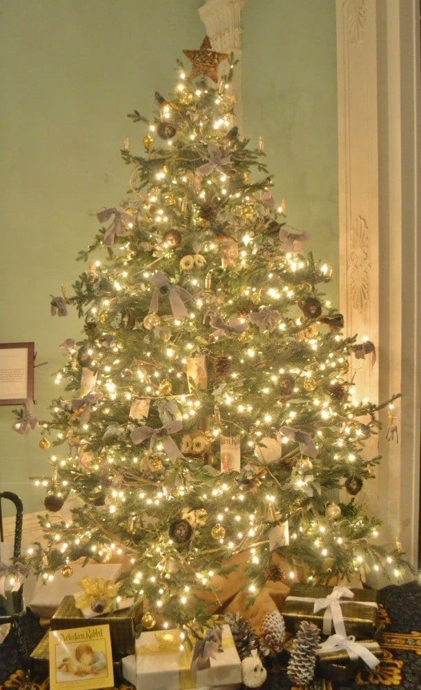 Laurel Bern Interiors List for 2013 of 22 Magical Christmas Trees