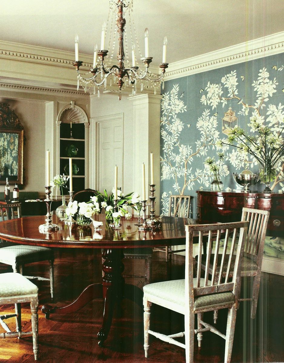 Room designed by Suzanne Rheinstein gracie wallpaper - round dining table