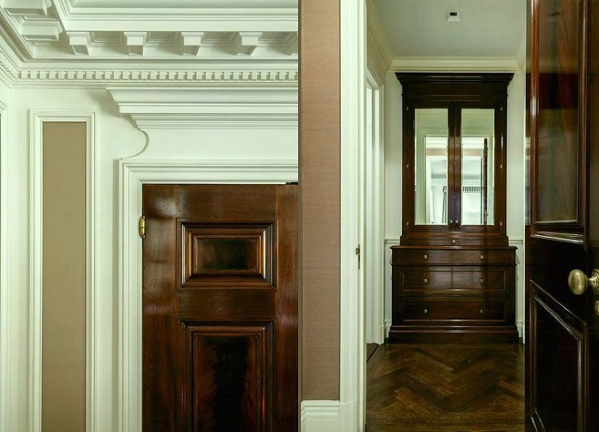 jeannine-williams-architectural-mouldings-masculine-interiors