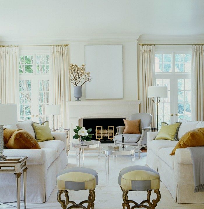 Keenan Blog - Suzanne Kasler's living room