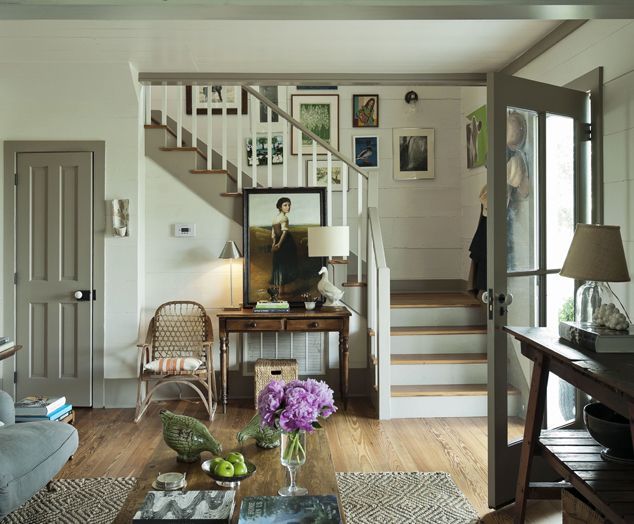 What to do if you have no foyer entry laurel home