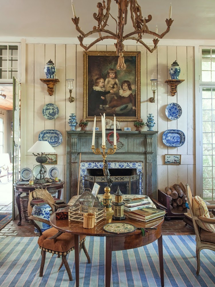 Furlow Gatewood - photo by Rod Collins - decorating with plates