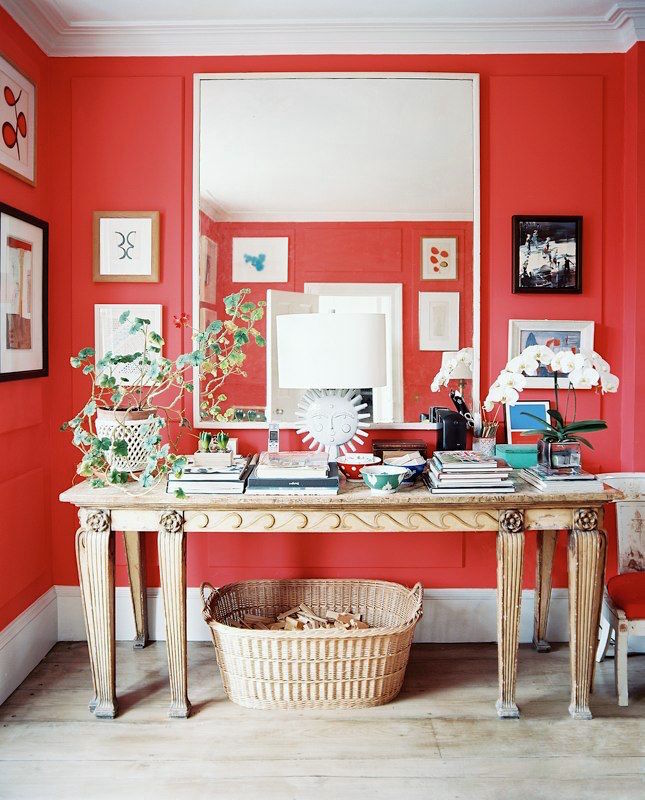 Cath Kidston Lonny - coral red walls