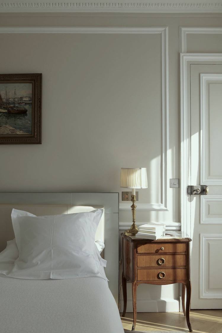 benjamin moore warm gray paint colors pale oak in a soft monochromatic bedroom