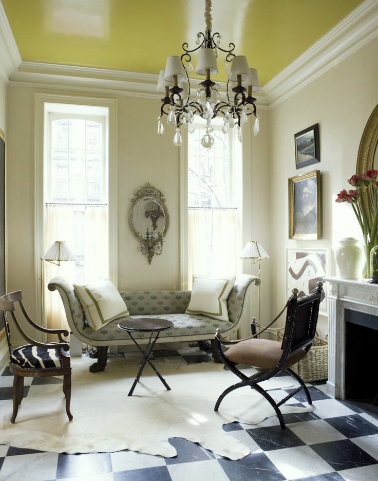 jeffrey-bilhuber-chic-lime-chartreuse-ceiling