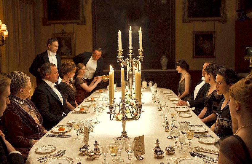 IMAGES NOT TO BE USED BEFORE 13TH SEPTEMBER 2011. 2011 DOWNTON ABBEY SERIES 2 EPISODE2 DOWNTON ABBEY returns for a second series. Pictured: General dinner scene Photographer: NICK BRIGGS This photograph is (C) CARNIVAL FILMS and can only be reproduced for editorial purposes directly in connection with the programme or event mentioned above, or CARNIVAL FILMS. Once made available by ITV plc Picture Desk, this photograph can be reproduced once only up until the transmission [TX] date and no reproduction fee will be charged. Any subsequent usage may incur a fee. This photograph must not be manipulated [excluding basic cropping] in a manner which alters the visual appearance of the person photographed deemed detrimental or inappropriate by ITV plc Picture Desk. This photograph must not be syndicated to any other company, publication or website, or permanently archived, without the express written permission of ITV Plc Picture Desk.