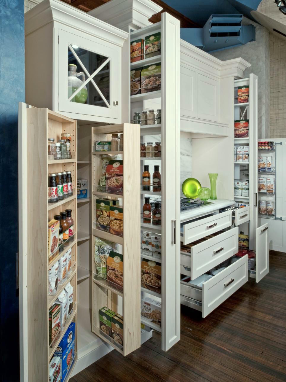 stephen-rossi-photo-Kitchen-Pantry-Cabinets_s3x4.jpg.rend.hgtvcom.966.1288