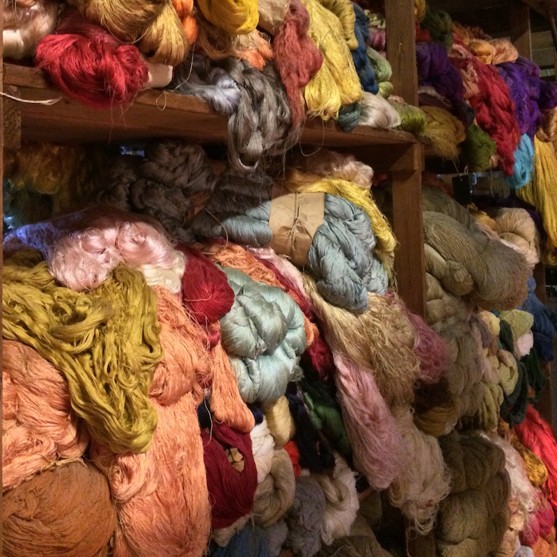 belivacqua silk yarn for fabric