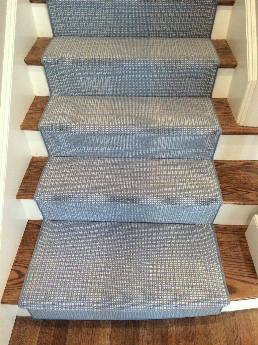 gray plaid rug from carpetworkroom.com
