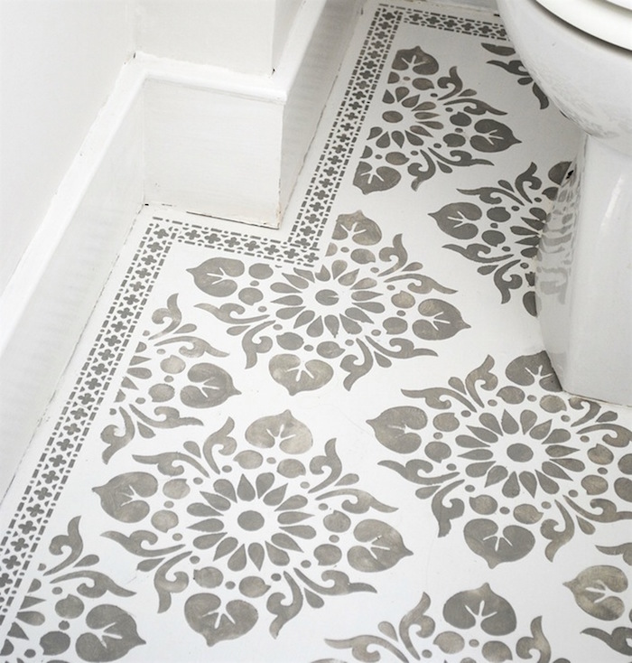 nicoletteabram.co.uk kota stencil floorcloth bathroom_3