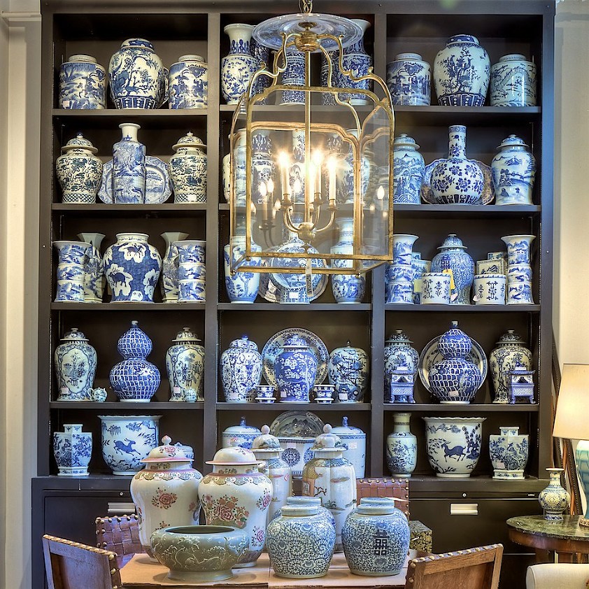 john-rosselli-blue-and-white-chinoiserie-photo-by-rod-collins