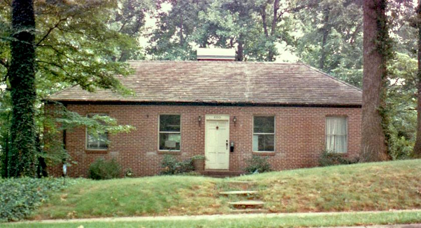 plain-brick-home-before