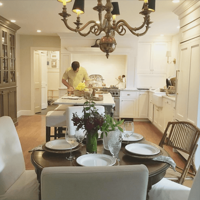 Maura Endres beautiful classic white kitchen @m.o.endres on Instagram