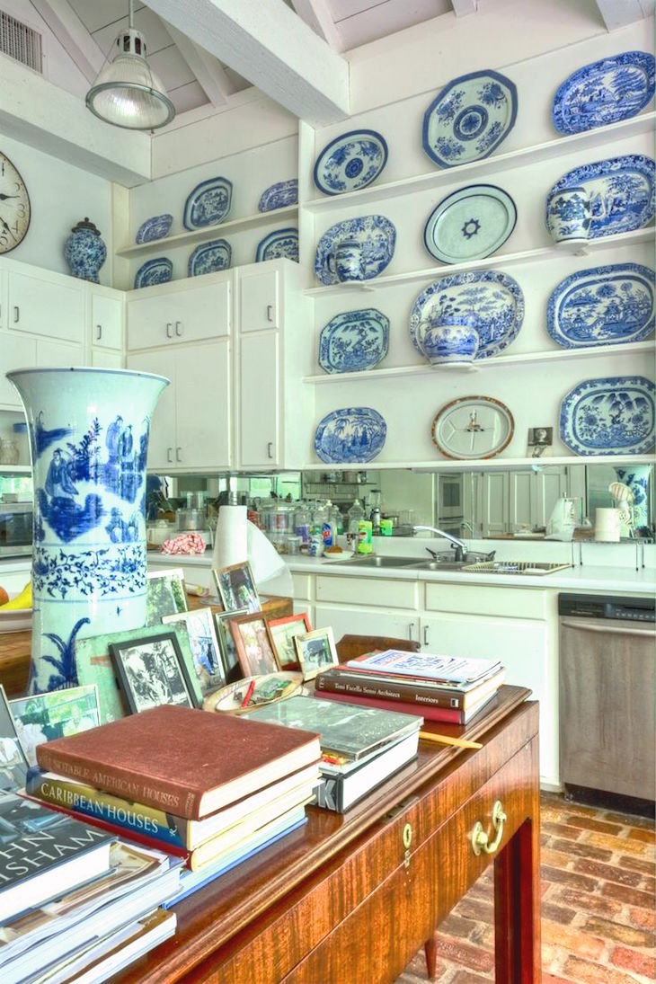 Furlow Gatewood's kitchen with blue and white chinoiserie and transferware