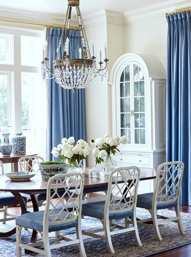 Suzanne Kasler blue and white dining room with Hickory Chair dining chairs and Brunschwig fabric oriental rug