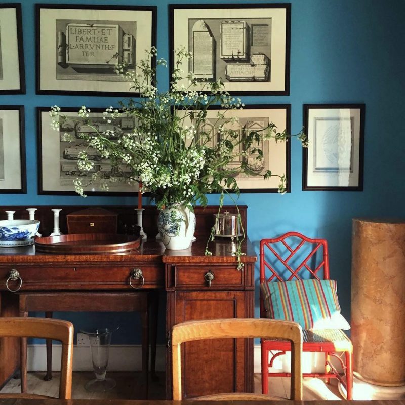 Ben Pentreath Blue dining room - beautiful home decor