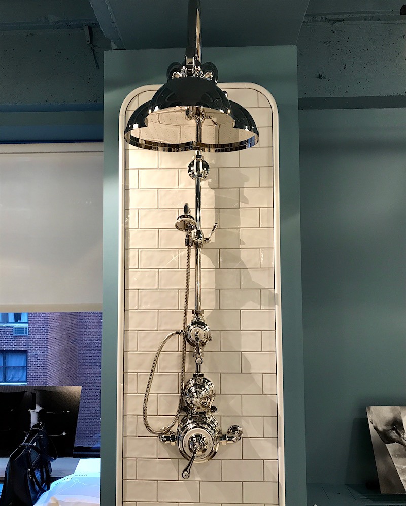 Drummonds High-end bathrooms - showroom gorgeous showerhead
