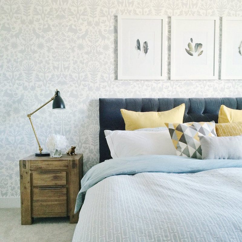 Hygge-and-West-LeClair-Decor-Otomi-Pewter-wall-paper-tiles-bedroom