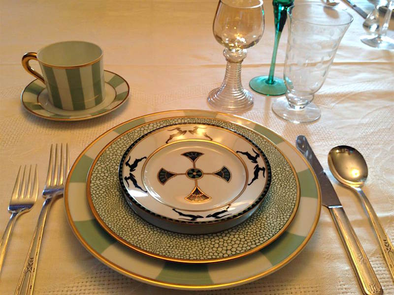 eclectic dining room green place setting