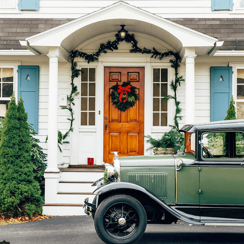 Via PJ Havel on instagram. Great image of a charming home and wonderful colors!