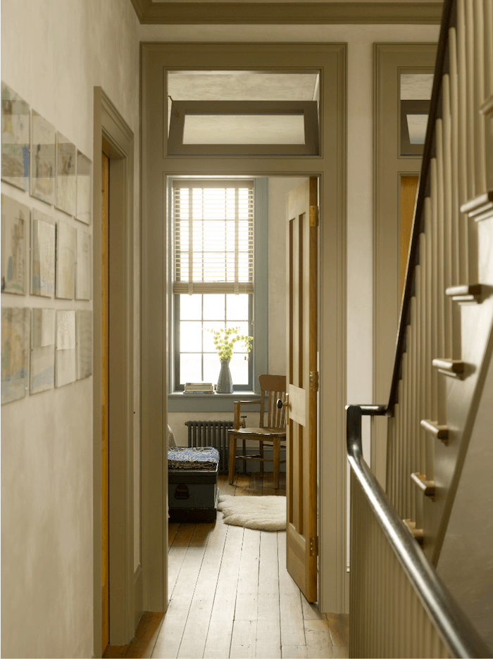 hendricks-churchill - creative Renovtions Hallway - door with transom window - photo - John Gruen