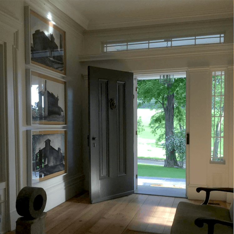 Entrance - Gerald Bland - with black door - not bland decor