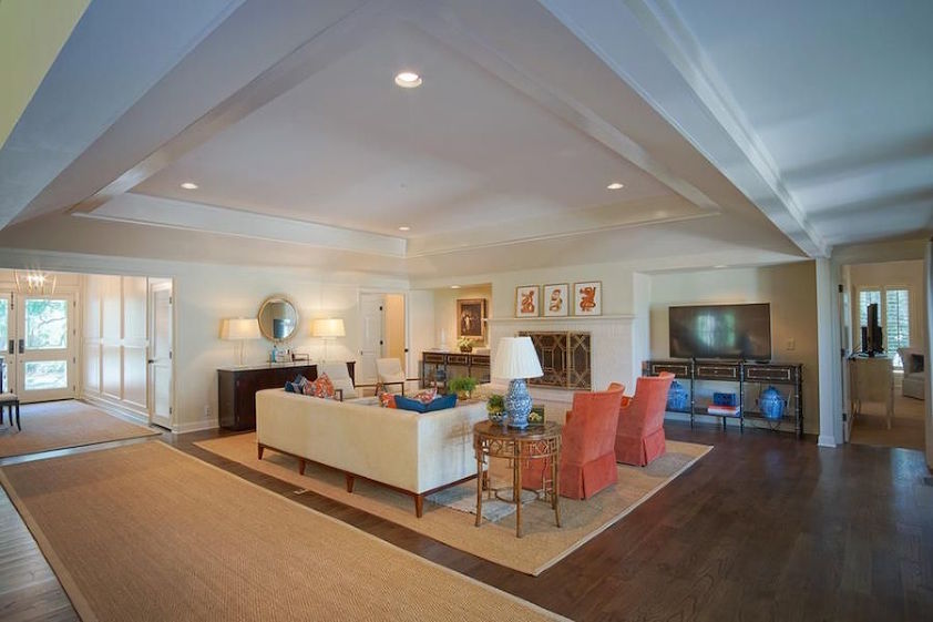 elegant classic contemporary living room - house isn