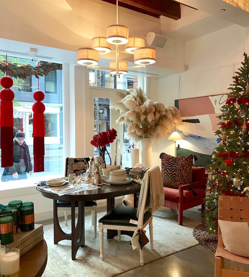 holiday decor - dining area- Kate Spade chandelier-One Kings Lane - SoHo NYC