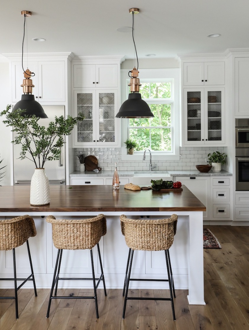 Park and Oak Design - Classic White kitchen - Best Shades of white paint - Chantilly Lace
