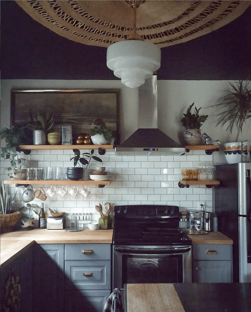 @liz_kamrul - instagram ikea kitchen