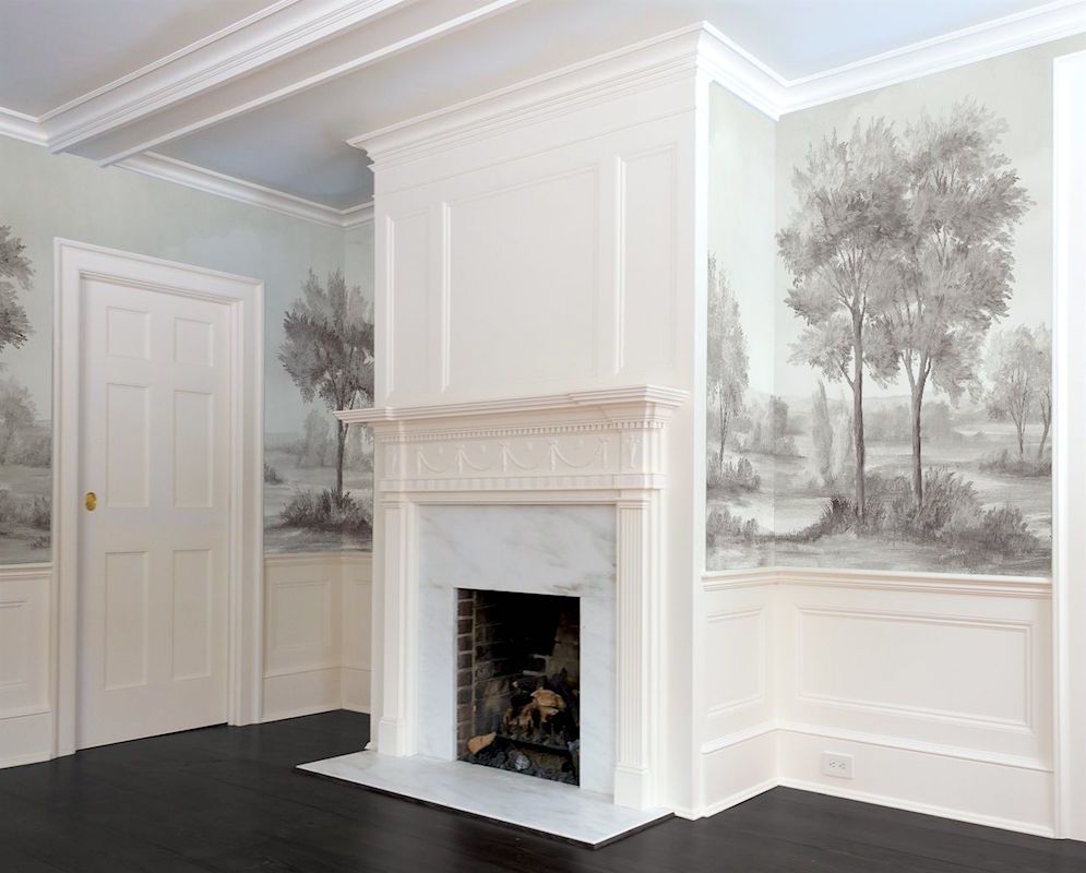 Susan Harter hand-painted mural en grisaille