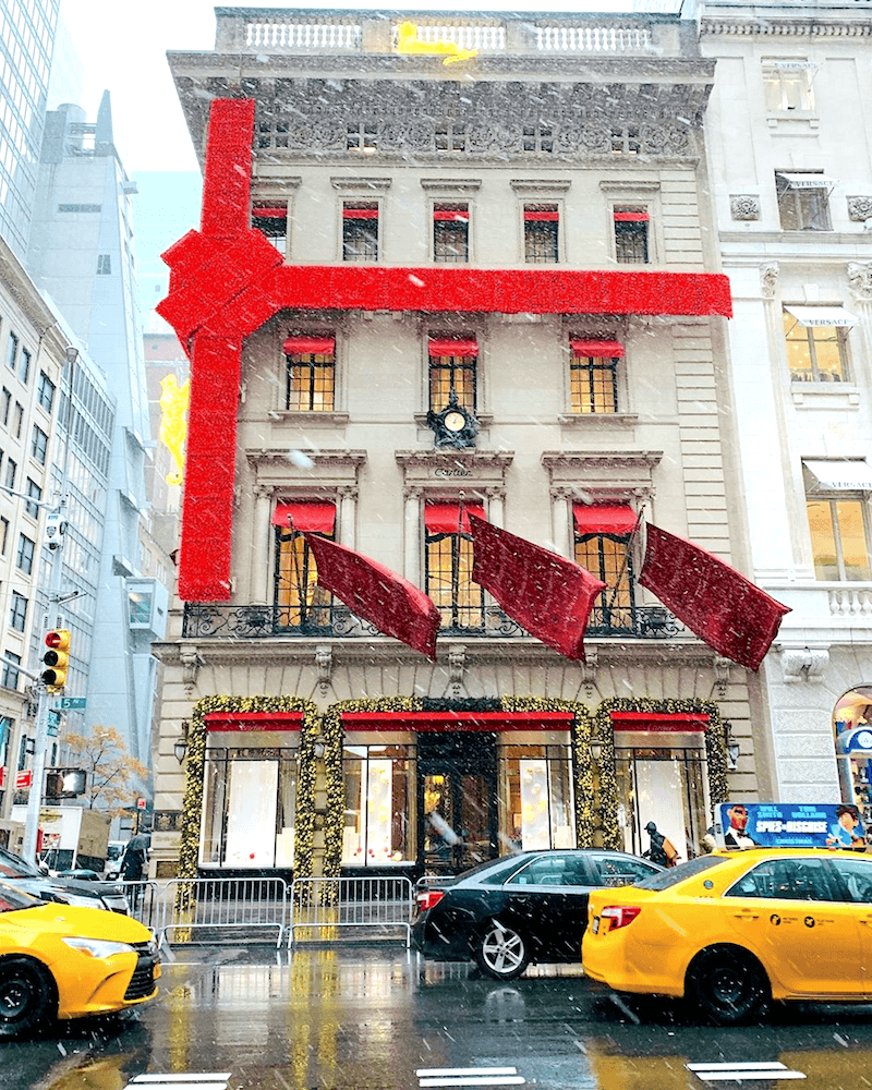 via @nyc_morgan - Cartier - Christmas New York City