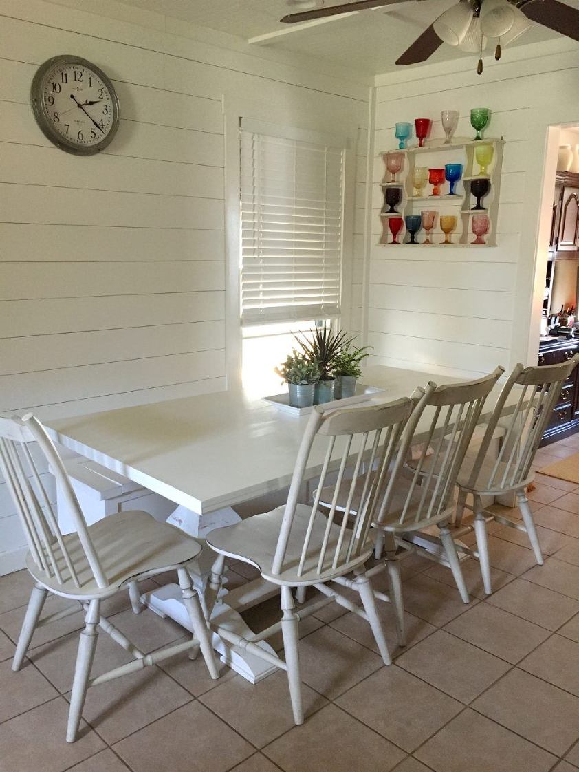 Dining area with banquette - kitchen refresh