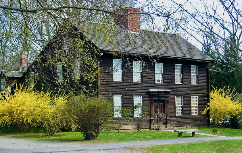 The Allen House in Historic Deerfield, Massachusetts. Built in 1734, and renovated in 1945, the Allen House served as the residence of Historic Deerfield’s founders, Henry and Helen Flynt. They purchased numerous houses along The Street between 1942 and 1962. The interiors of this house have been left as they were when the Flynts lived here with their outstanding collections of American antiques.