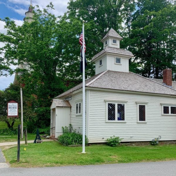 Post office photo LB Interiors Historic Deerfield Old Main St