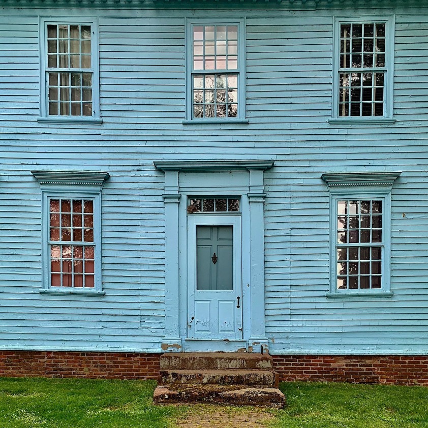 photo: LB Interiors - Historic Deerfield - Old Main St. Wells-Thorn House Front Door