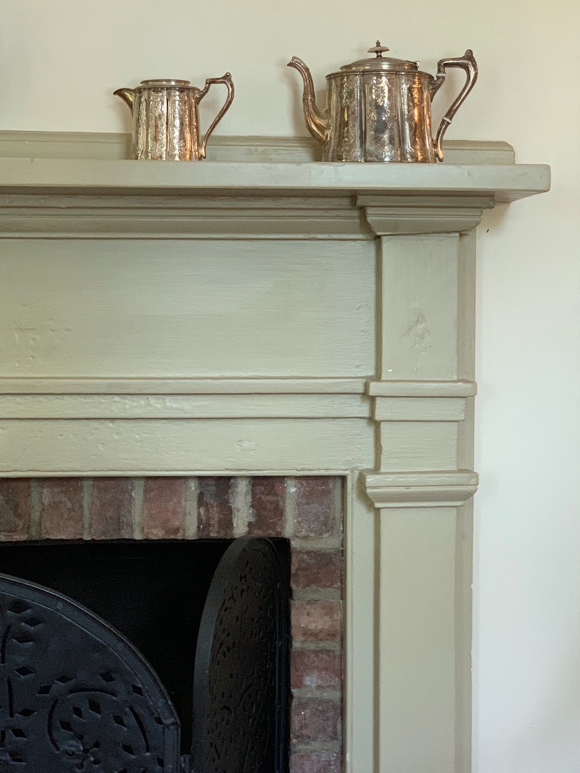 Elm Street Inn Fireplace Mantel detail