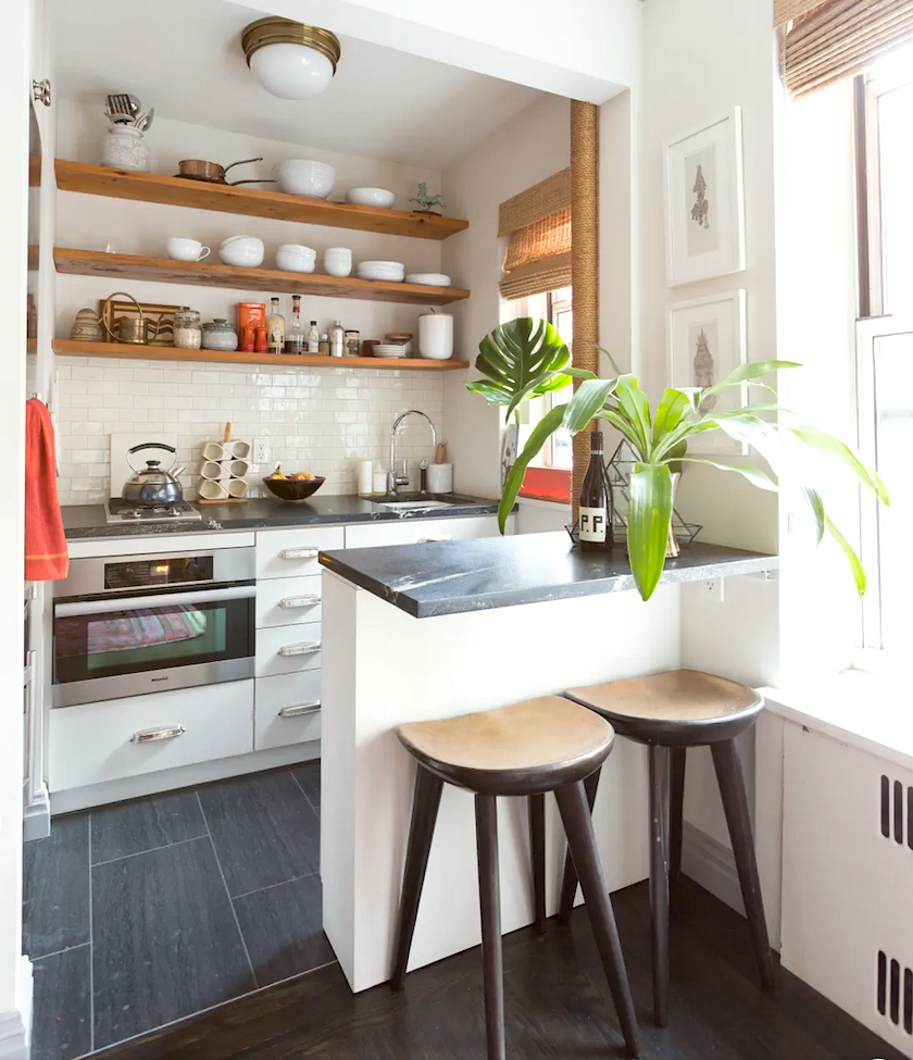 10 Tiny Kitchens in Tiny Houses That Are Adorably Functional  Tiny house  kitchen, Tiny kitchen design, Small apartment kitchen