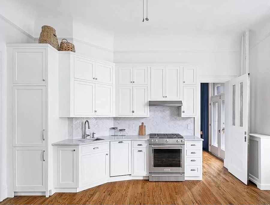 362-Commonwealth Ave - kitchen - Boston apartment Backbay