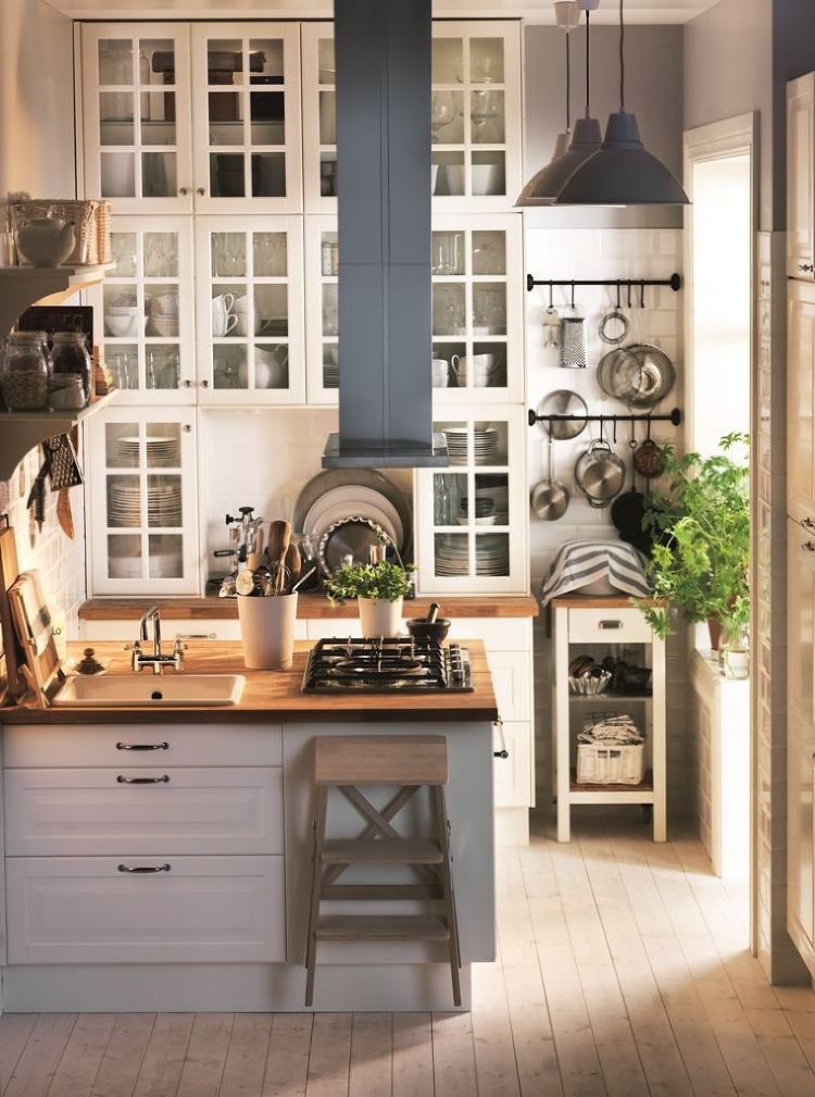 renovation challenges but dramatic looking kitchen from IKEA