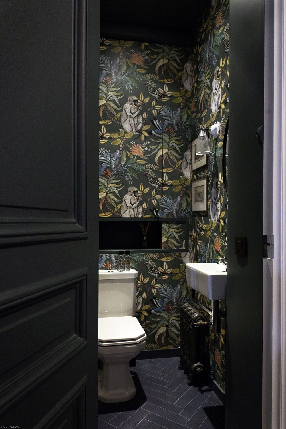 Savuti Wallpaper dark bathrooms - Cole & Sons wallpaper - Laurel Home