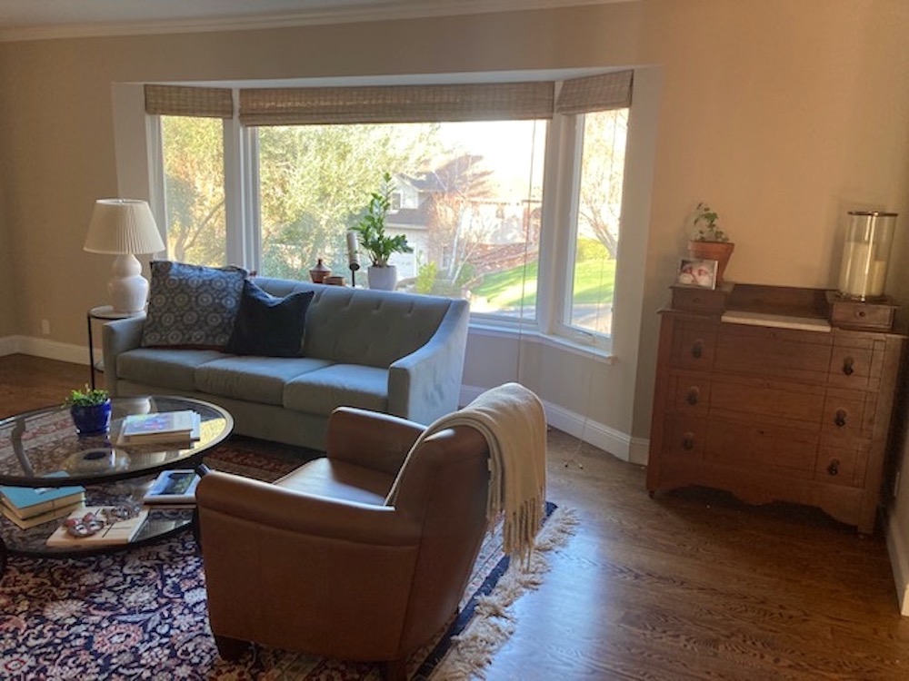Living Room Bay Window - furniture doesn't fit