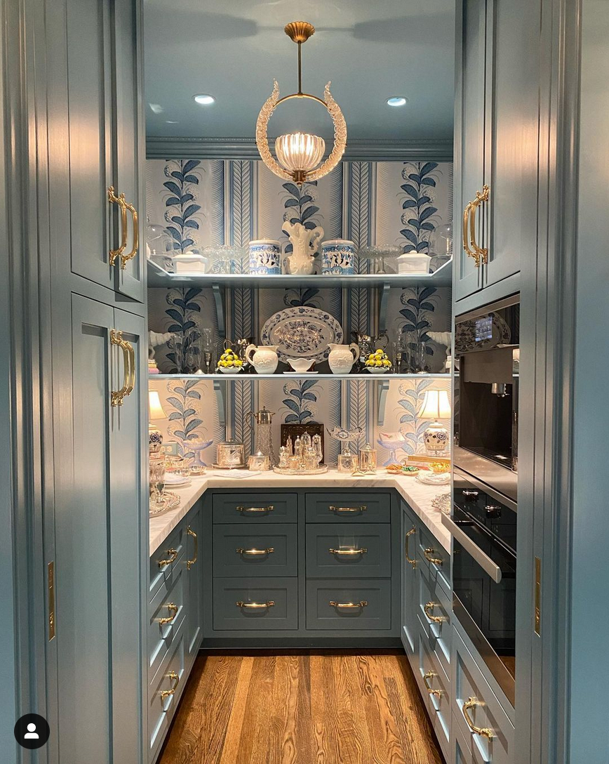 @boxwoodinteriors on instagram - lovely bulter's pantry - one of the best kitchen pantries ever!