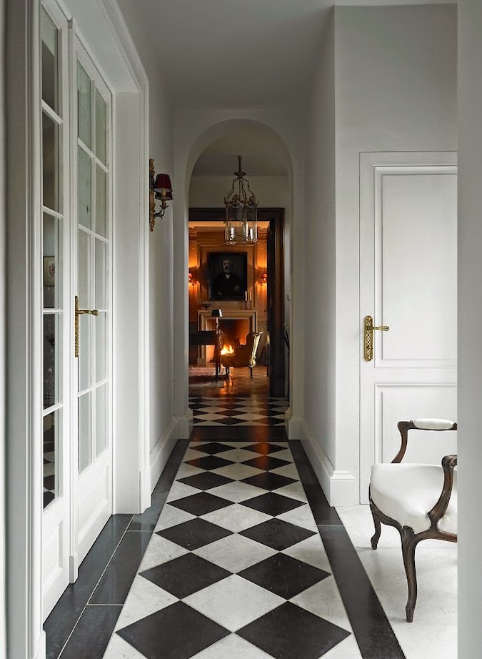 Greet Lefevre belgian pearls black and white marble floor