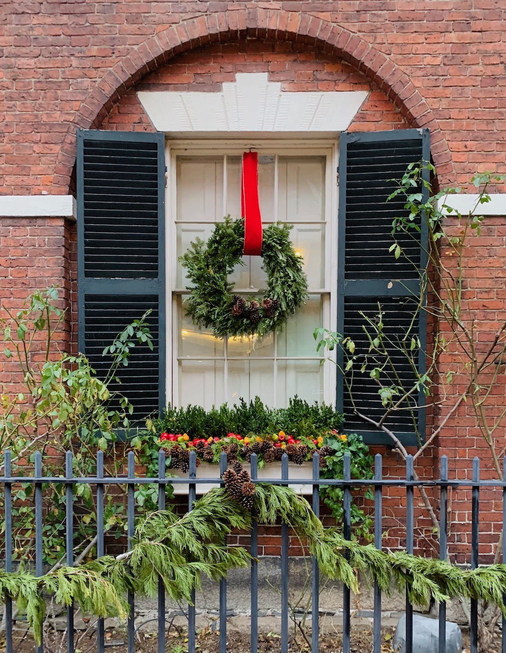 Magical Boston Christmas 2022 - Mount Vernon Street