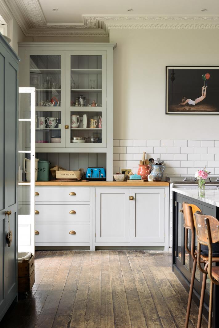 Classic Frome - DeVOL Kitchens - no gray trend here