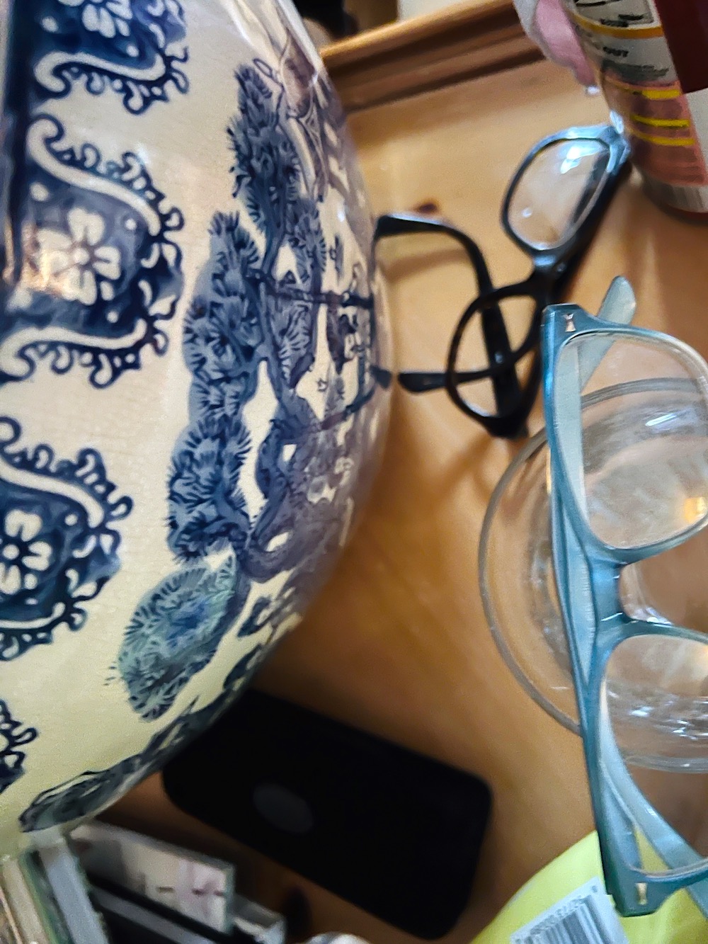 Chinoiserie blue and white glasses