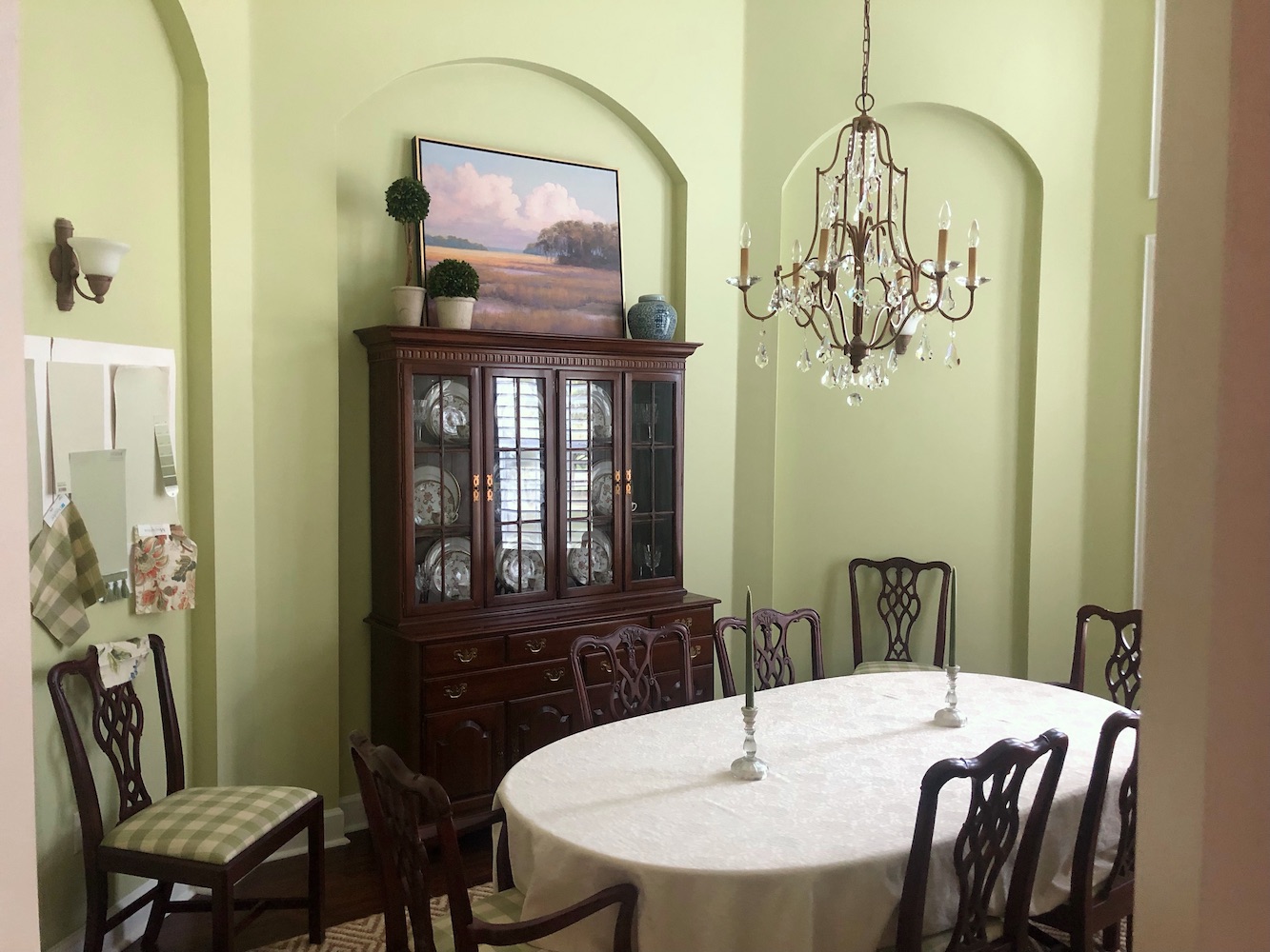 niches galore - architectural mistakes - dining room