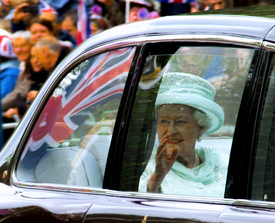 Road_to_st_paul's_Queen Elizabeth taken by Ben via Flickr